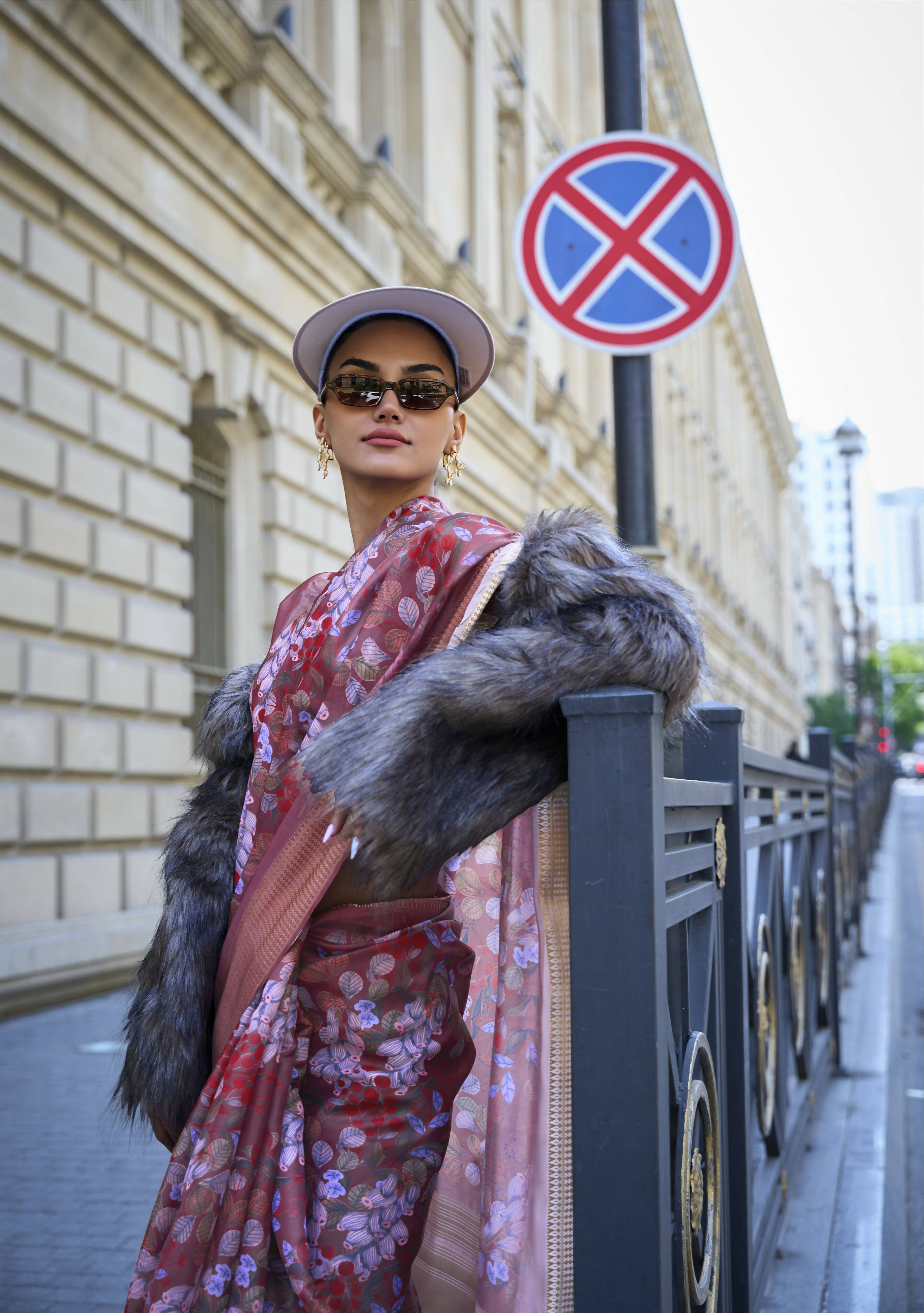 Magenta Satin Organza Floral Woven Design Saree With Unstitched Blouse Piece - Klay's - Distacart