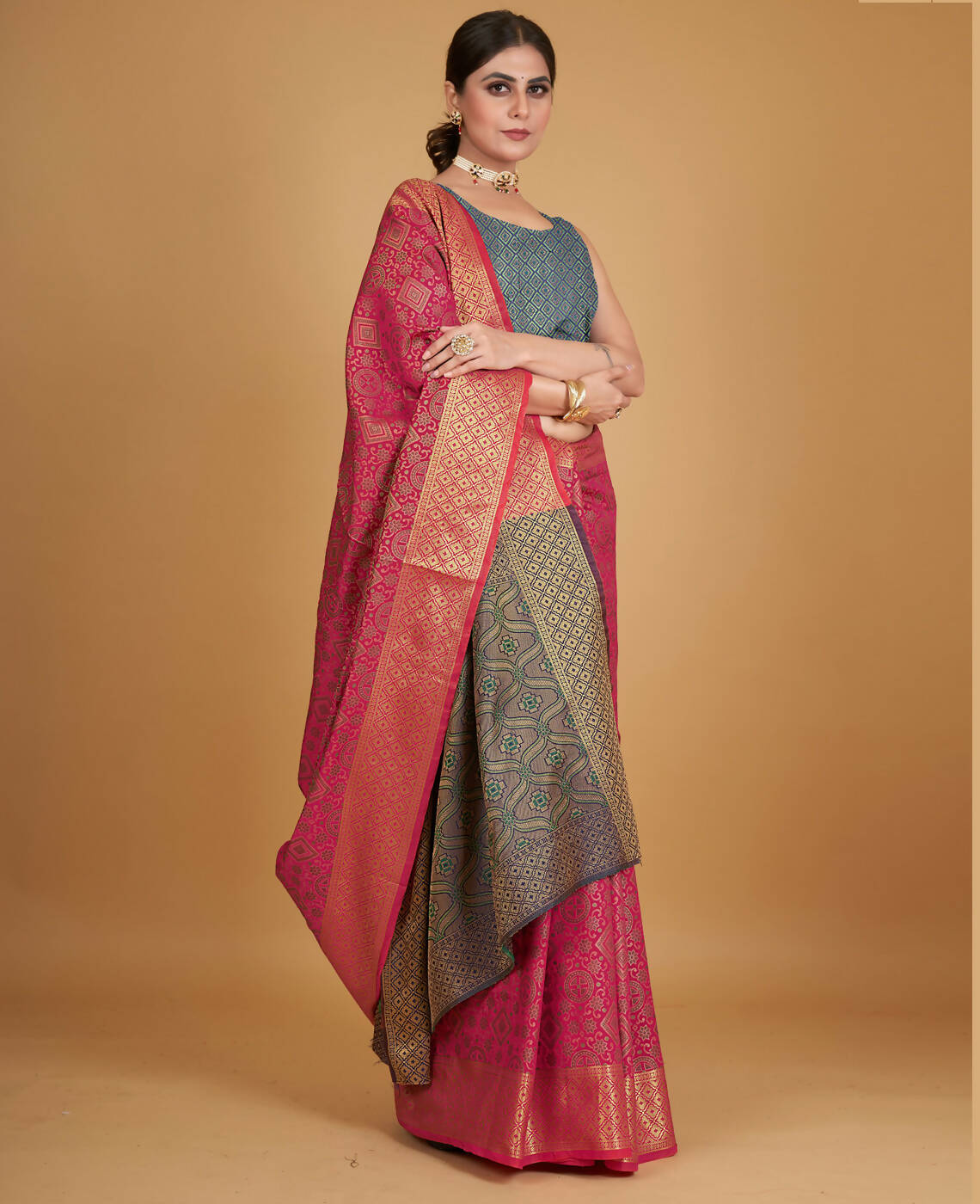 Pink Silk Woven Design Saree With Unstitched Blouse Piece - Akshita - Distacart