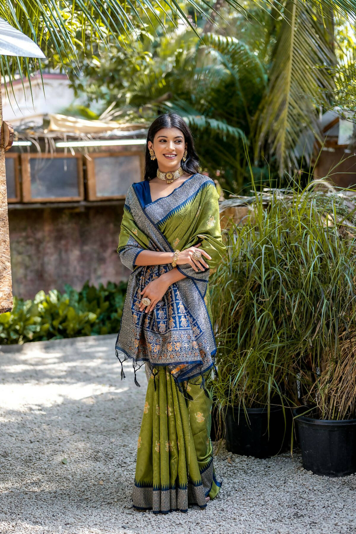 Vishnu Weaves Women's Mahendi Tussar Silk Zari Woven Saree with Blouse - Distacart