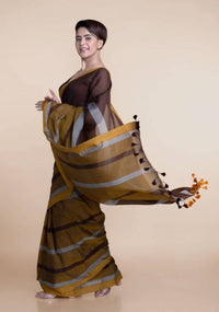 Thumbnail for Suta Brown Yellow Colourblocked Mul Saree - Distacart