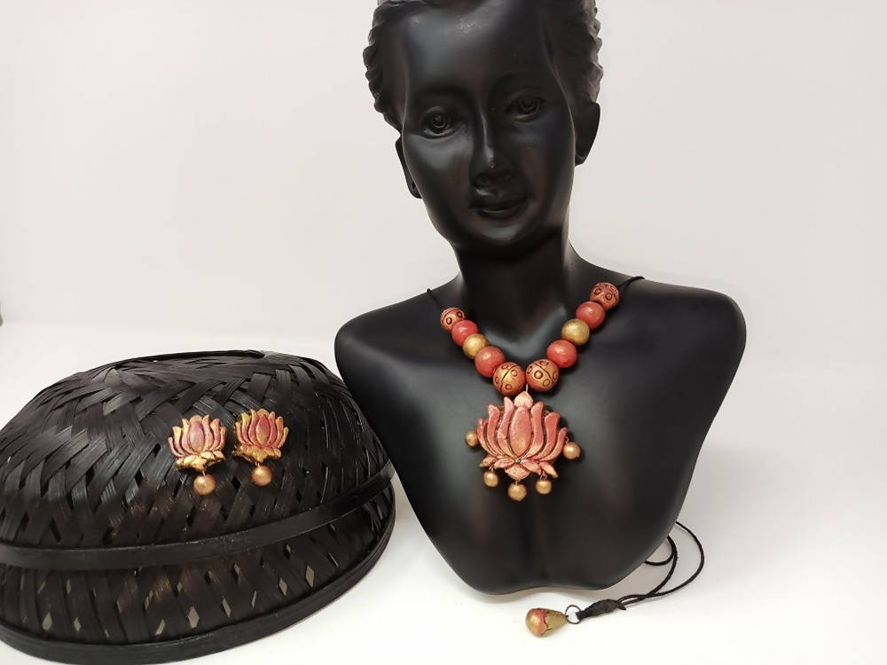 Terracotta Lotus Pendant Necklace Set With Studs-Golden Pink