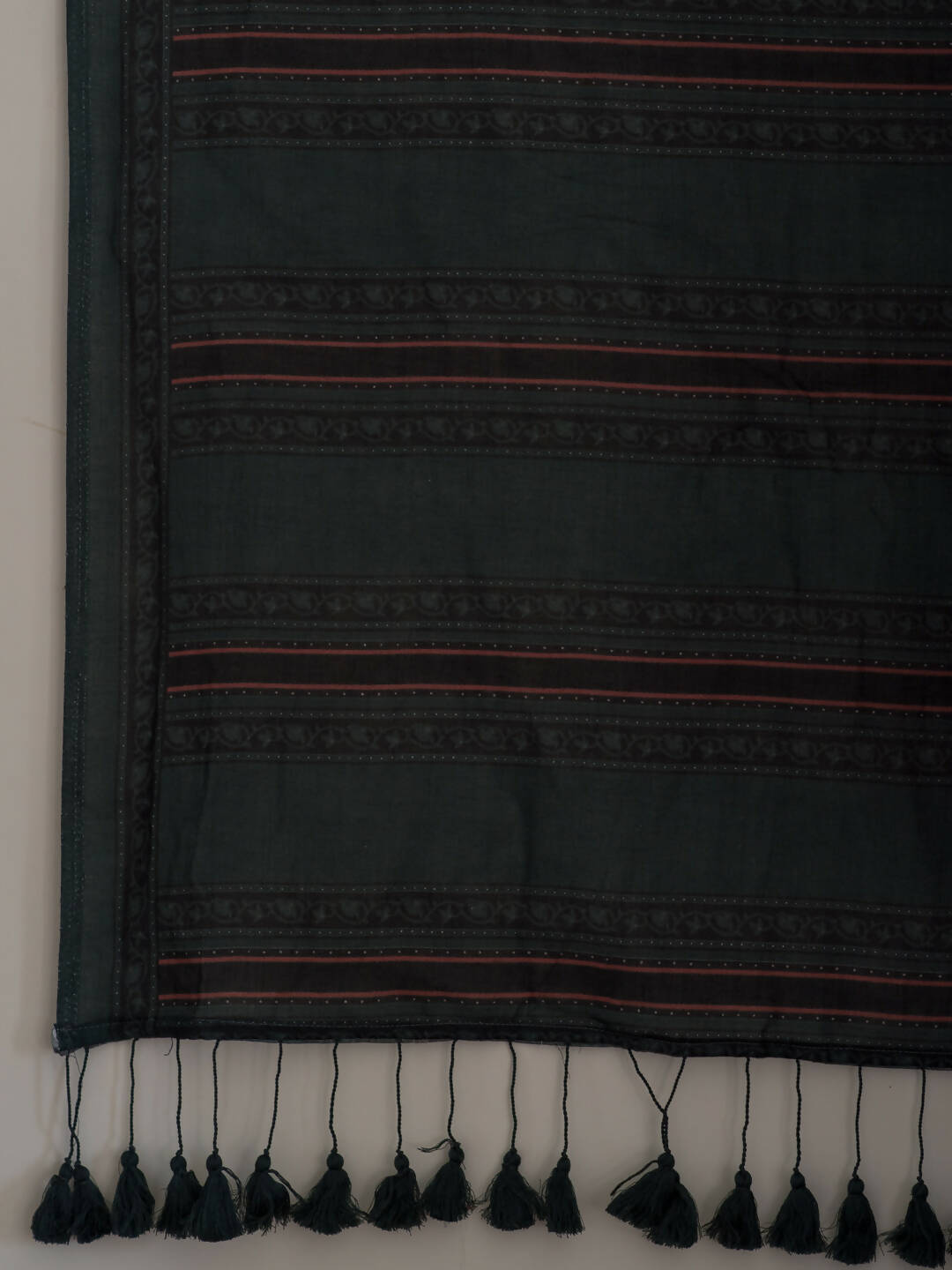 Suta Black Polka Dots Pure Cotton Saree - Distacart