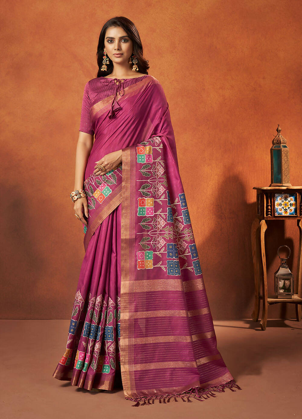Pink Rangkat and Crepe Silk Abstract Saree With Unstitched Blouse Piece - Mohmanthan Royal Saachi - Distacart
