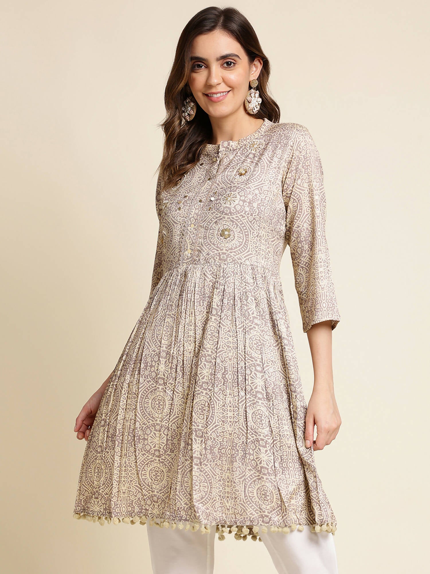 Grey Chiffon Paisley Printed Top - Himanshi - Distacart