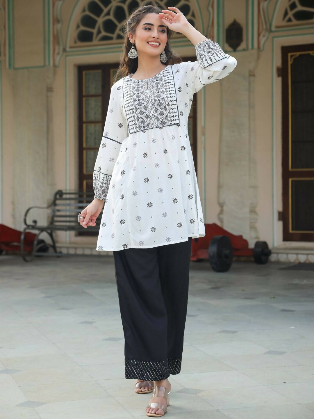 Juniper Women's White Rayon Staple Printed Straight Clothing Set - Distacart