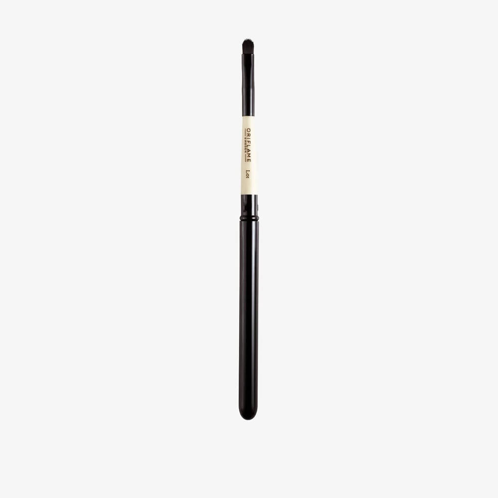 Oriflame Precision Lip Brush - Distacart