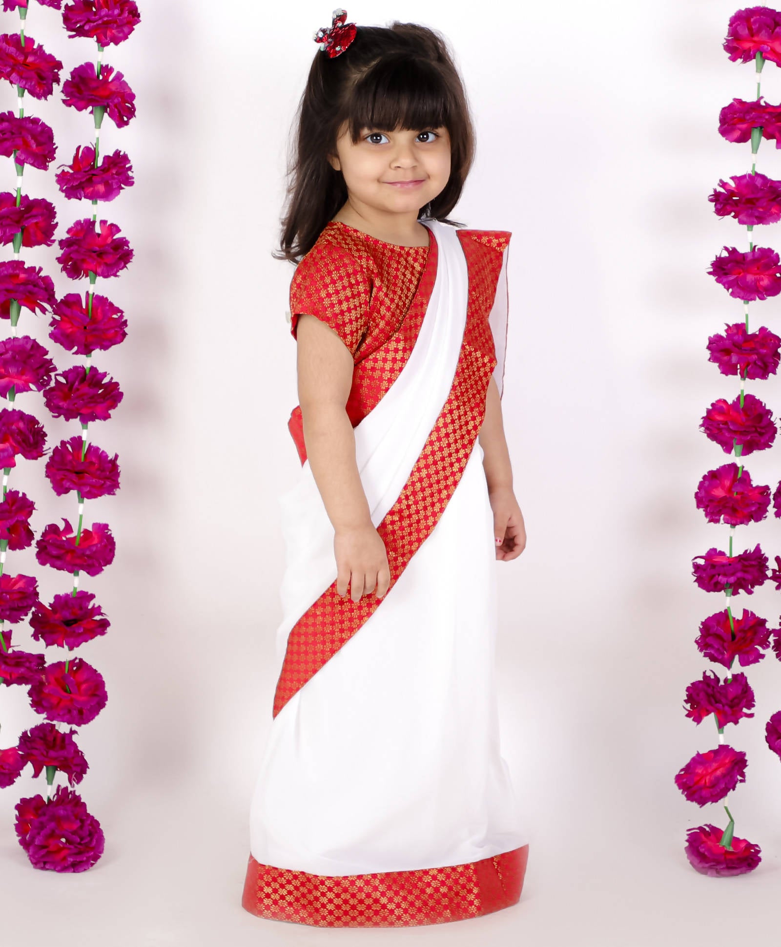 Little Bansi Red And White Color Bengali Saree With Floral Brocade Blouse