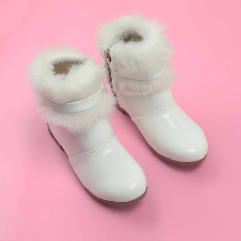 Tiny Bugs Girls Faux Fur Detail Winter Boots - White - Distacart