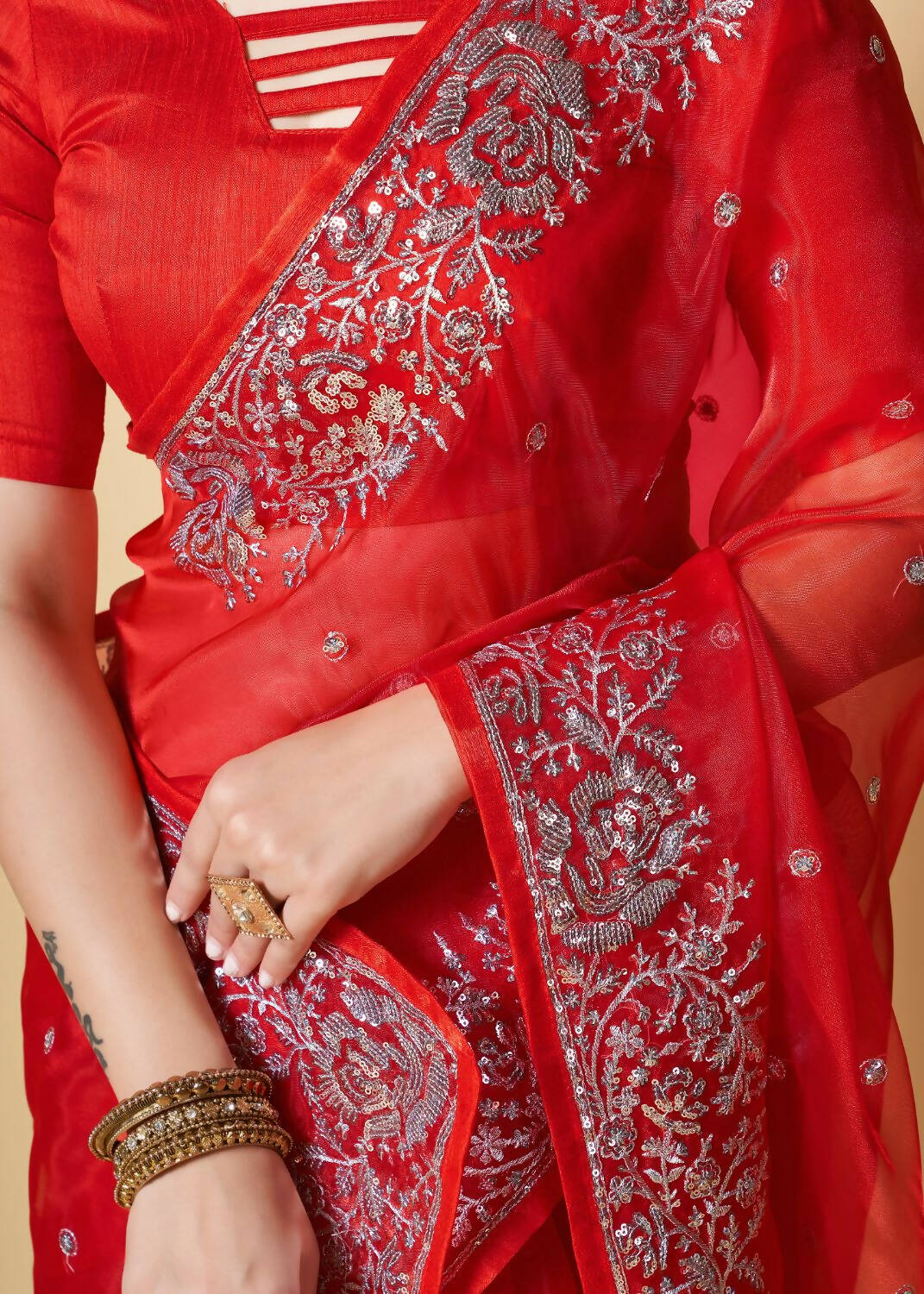 Vamsee Red Organza Saree - Distacart