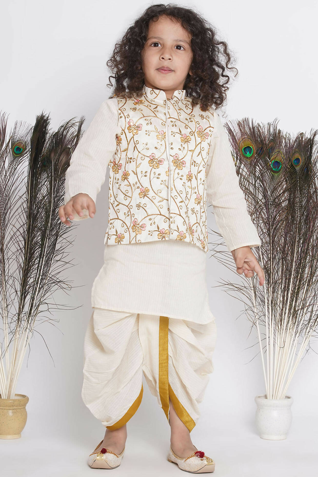 Little Bansi Banarsi Silk Orange Pink Floral Embroidery Jacket With Cotton Kantha kurta And Kantha Dhoti - Cream - Distacart