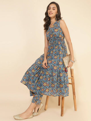 Janasya Women's Blue Cotton Floral Printed Casual Flared Kurta Set - Distacart