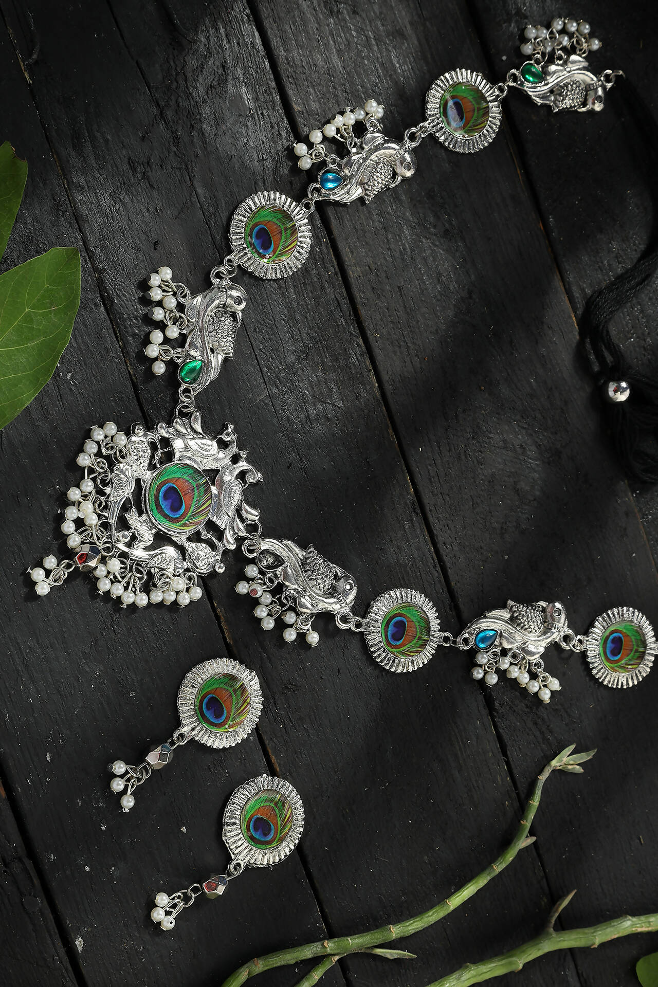 Mominos Fashion Johar Kamal Oxidised Silver-Plated Brass Finish Long Necklace For Women (Silver) - Distacart