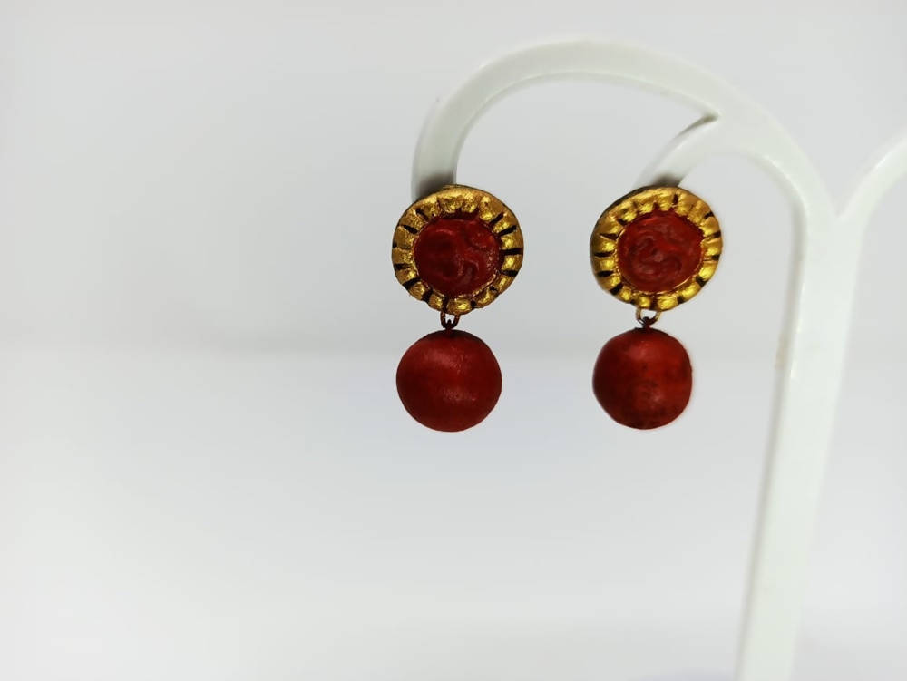 Terracotta Stud With Round Drop Earrings