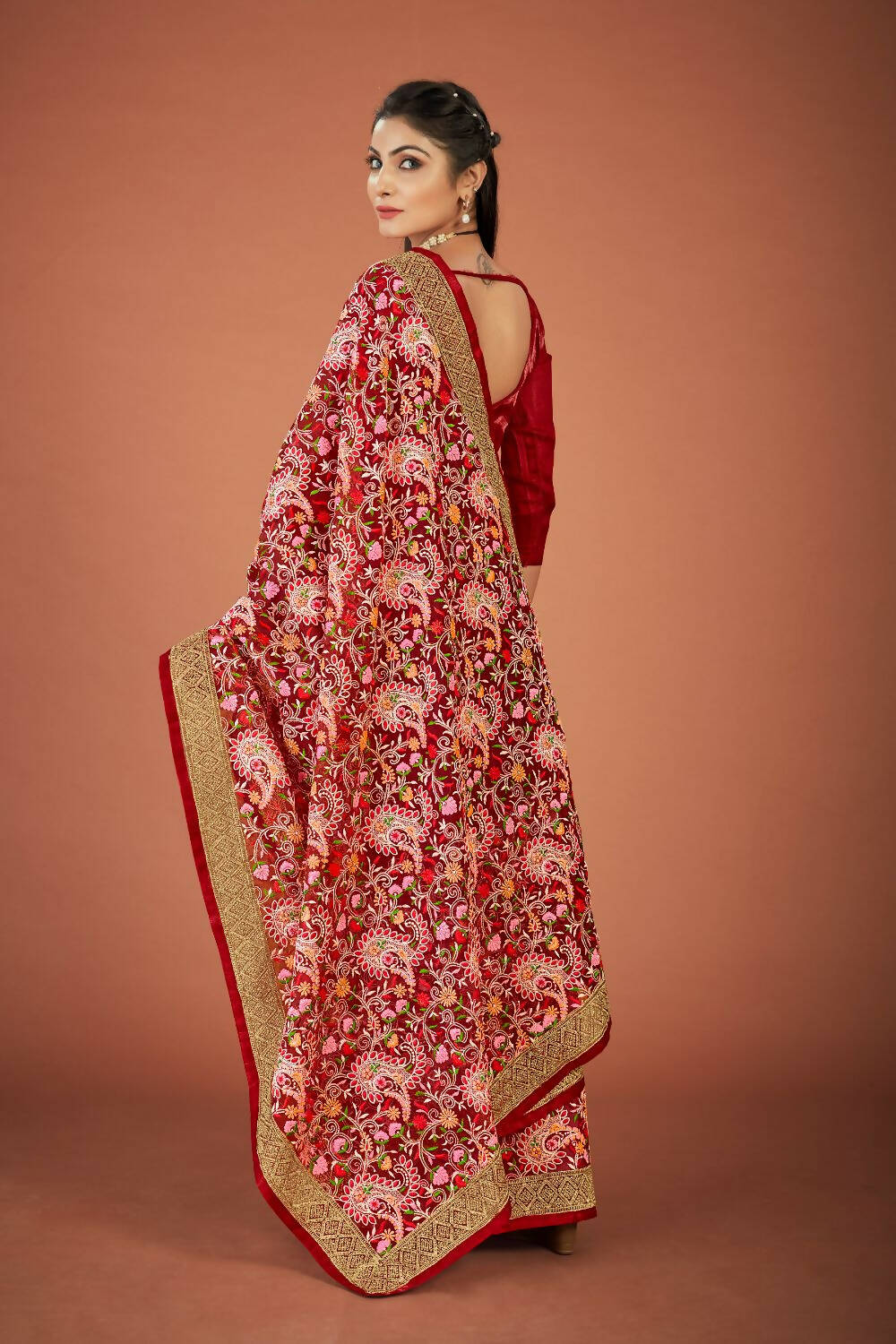 Vamsee Maroon Organza Saree - Distacart