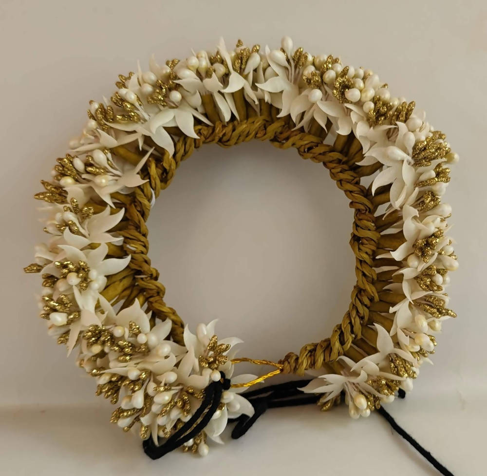Trendy Bridal Hair Gajra - Distacart