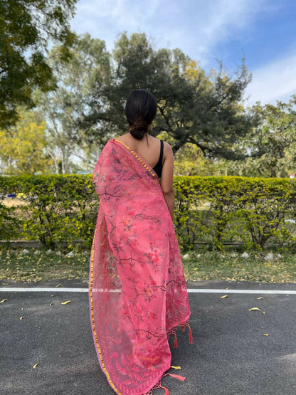 Vamsee Pink Organza Saree - Distacart