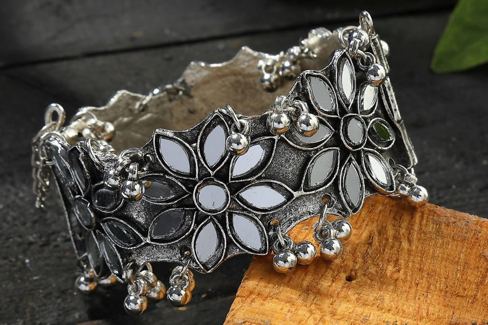 Mominos Fashion Kamal Johar Oxidised Silver-Plated Mirror work Design Bracelet