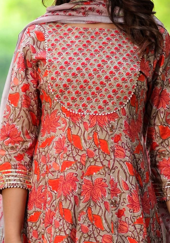 Yufta Women Red Floral Yoke Design Regular Aari Work Pure Cotton Kurta with Trouser & With Dupatta