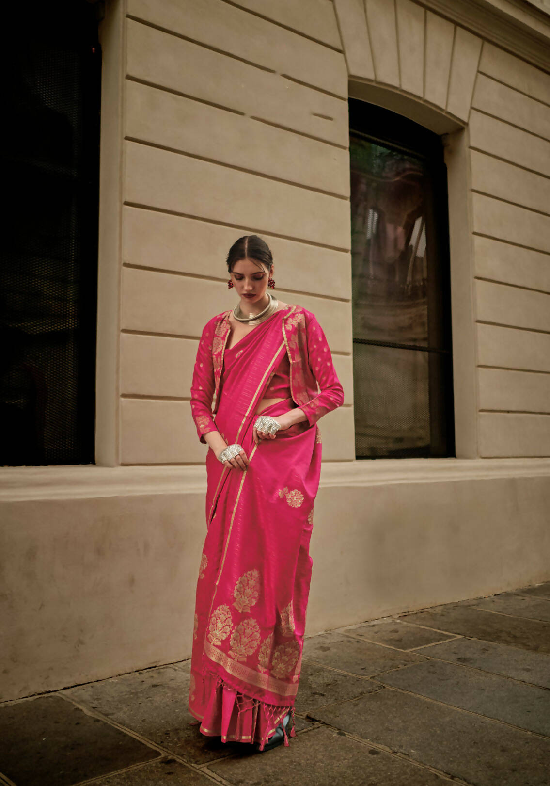 Dark Pink Weavead Thread & Zari Work, Handloom Weaving Banarasi Satin Silk Saree - Rajtex Kronicle Silk - Distacart