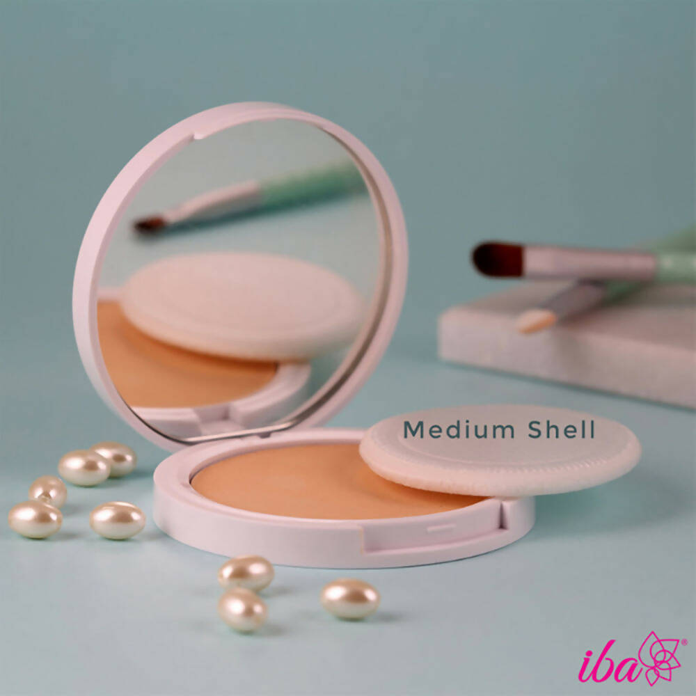 Iba Perfect Look Long-Wear Mattifying Compact SPF 15 - 02 Medium Shell - Distacart