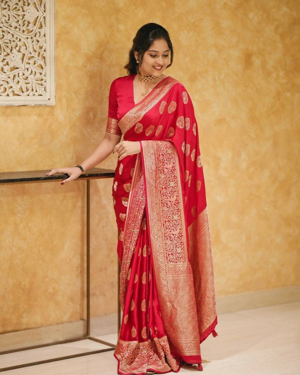 DEIANA'S Beautiful Golden Jari with New Design Soft Lichi Silk Saree - Red - Distacart