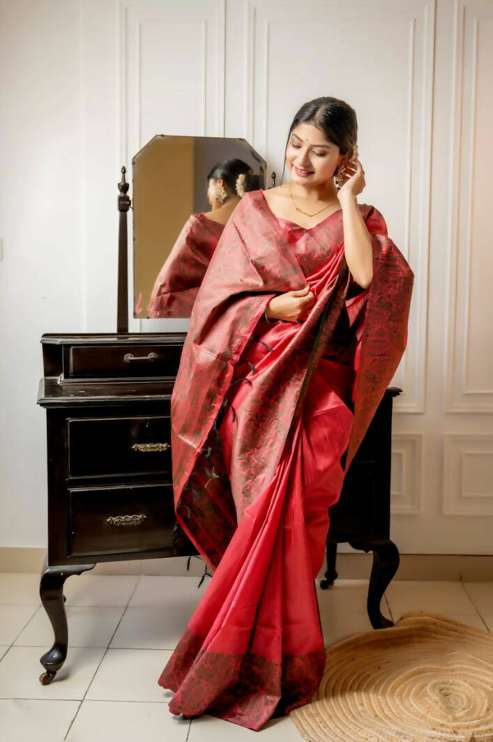 Vishnu Weaves Women's Gajri Handloom Raw Silk Woven Border Saree with Unstitched Blouse - Distacart