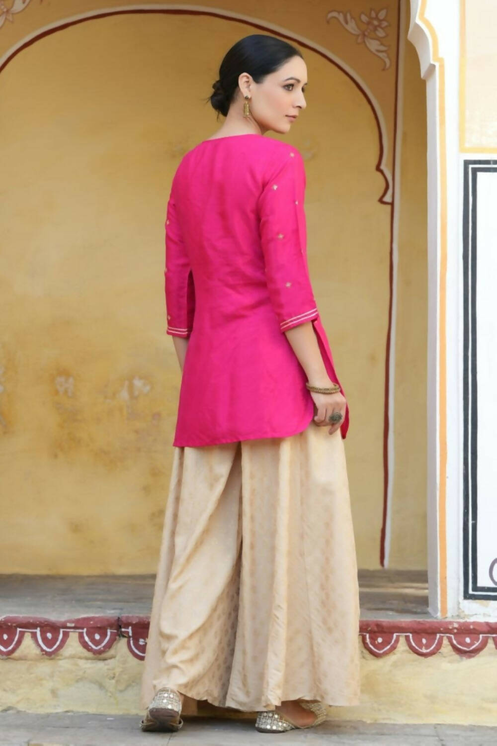 Juniper Women Fuchsia Shantoon Embroidered Straight Tunic - Distacart