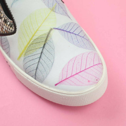 Tiny Bugs Girls Leaf Printed Slip Ons Sneakers - White - Distacart
