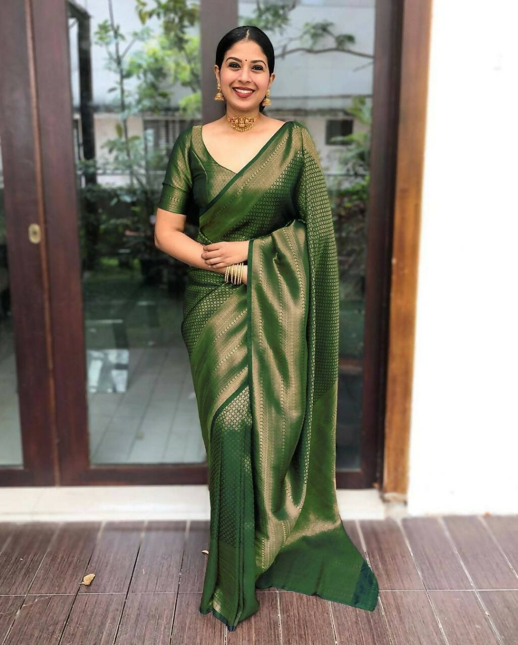 DEIANA'S Beautiful Golden Jari with New Design Soft Lichi Silk Saree - Green - Distacart