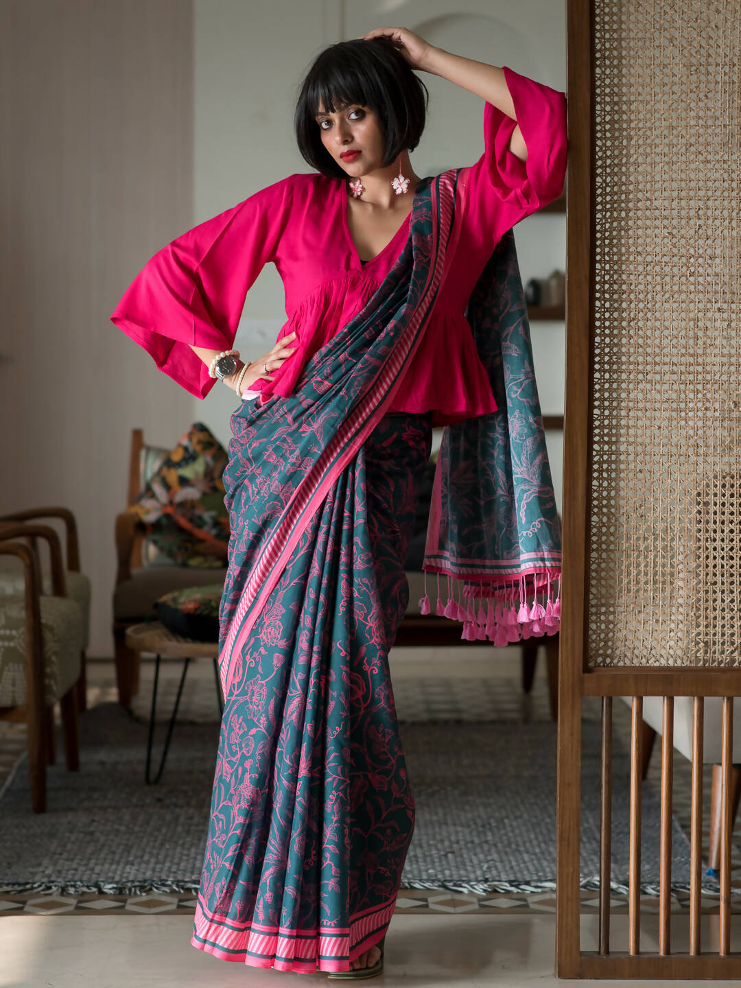 Suta Navy Blue Floral Pure Cotton Saree - Distacart