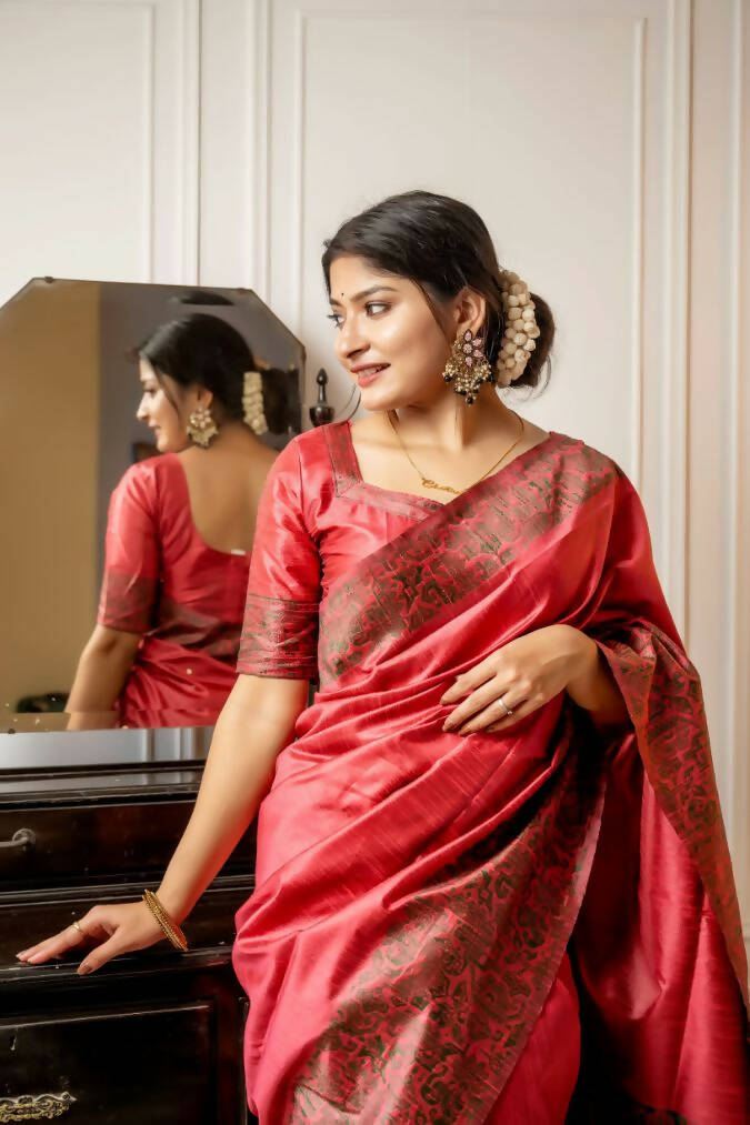 Vishnu Weaves Women's Gajri Handloom Raw Silk Woven Border Saree with Unstitched Blouse - Distacart