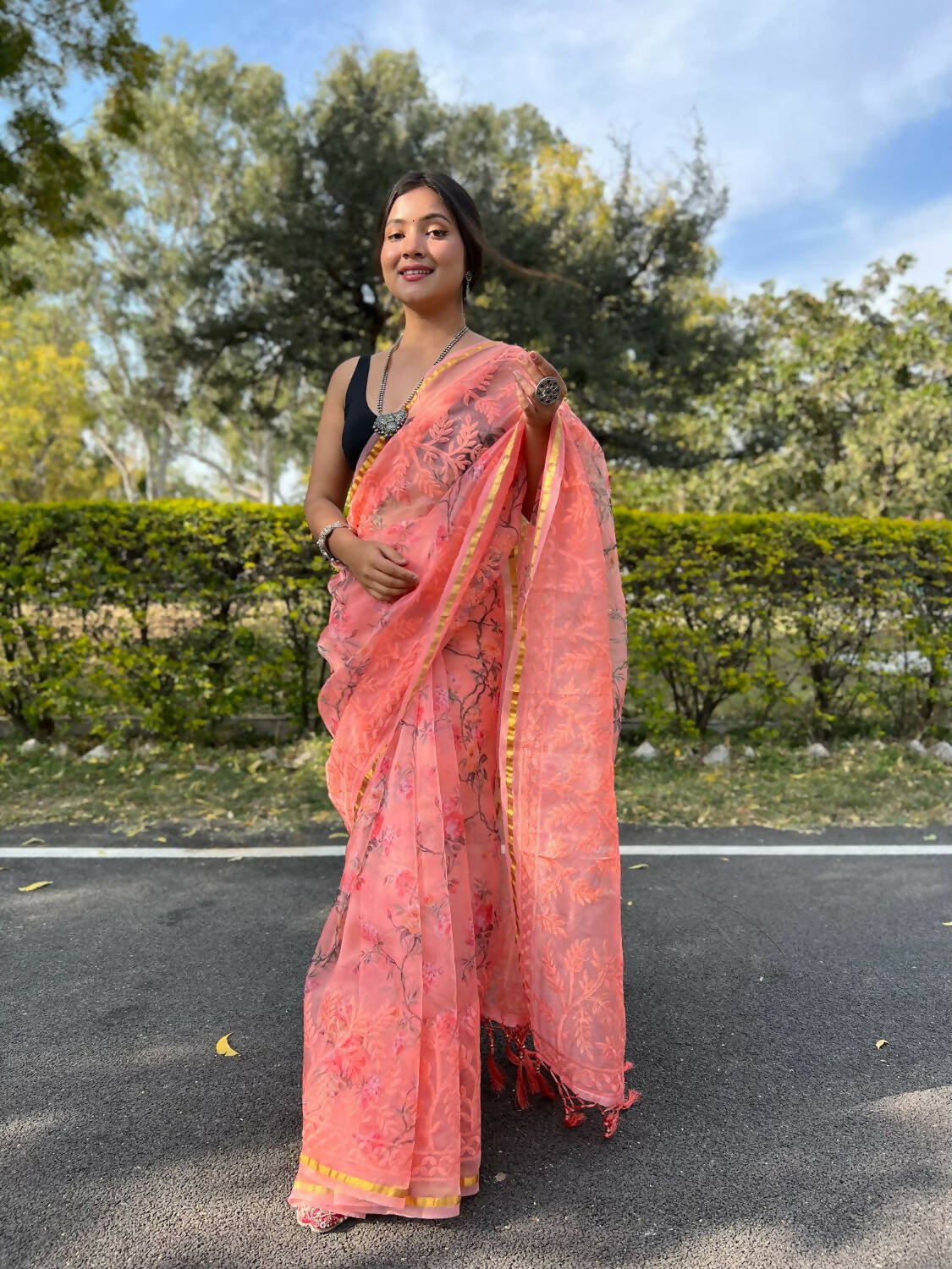 Vamsee Peach Organza Saree - Distacart
