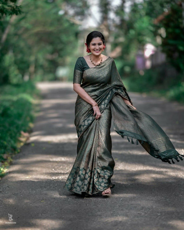 DEIANA'S Beautiful Golden Jari with New Design Soft Lichi Silk Saree - Green - Distacart