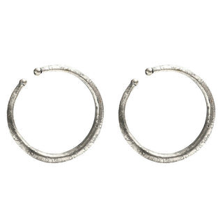 Mominos Fashion Kamal Johar Oxidised Silver Floral Pressing Style Anklets