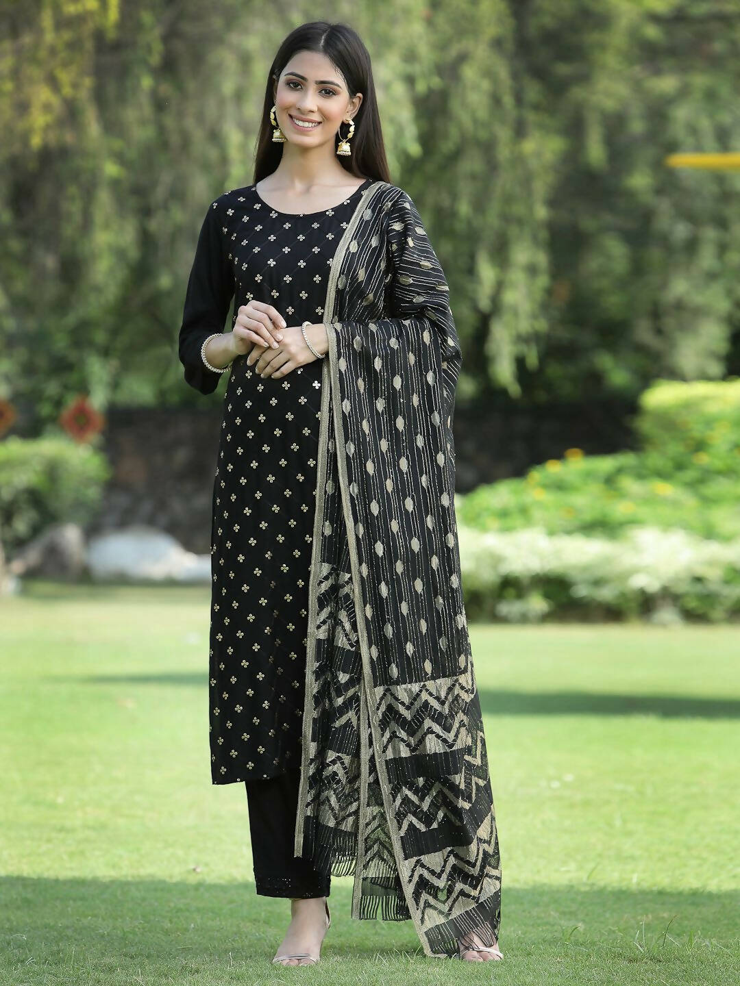 Juniper Women's Black Rayon Embellished Straight Kurta Sets - Distacart