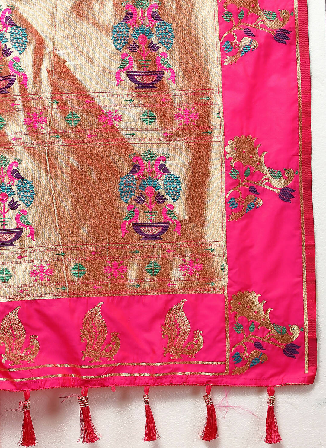 Lorenvalley Fashion Magenta Soft Paithani Silk Woven Design Gold Zari Meenakari Weaving Saree - Distacart