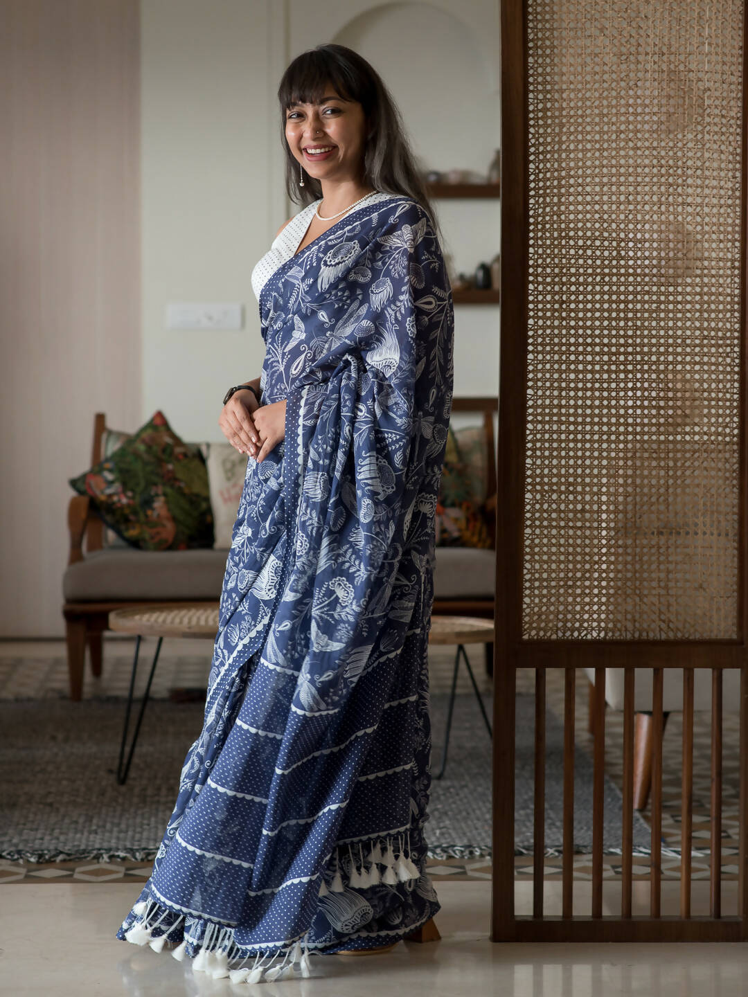 Suta Blue Floral Pure Cotton Saree - Distacart