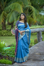 Thumbnail for Vishnu Weaves Women's Blue Cotton Silk Zari Woven Saree with Blouse - Distacart