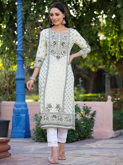Juniper Women's Green Rayon Staple Kalamkari Floral Placement Printed Kurta - Distacart
