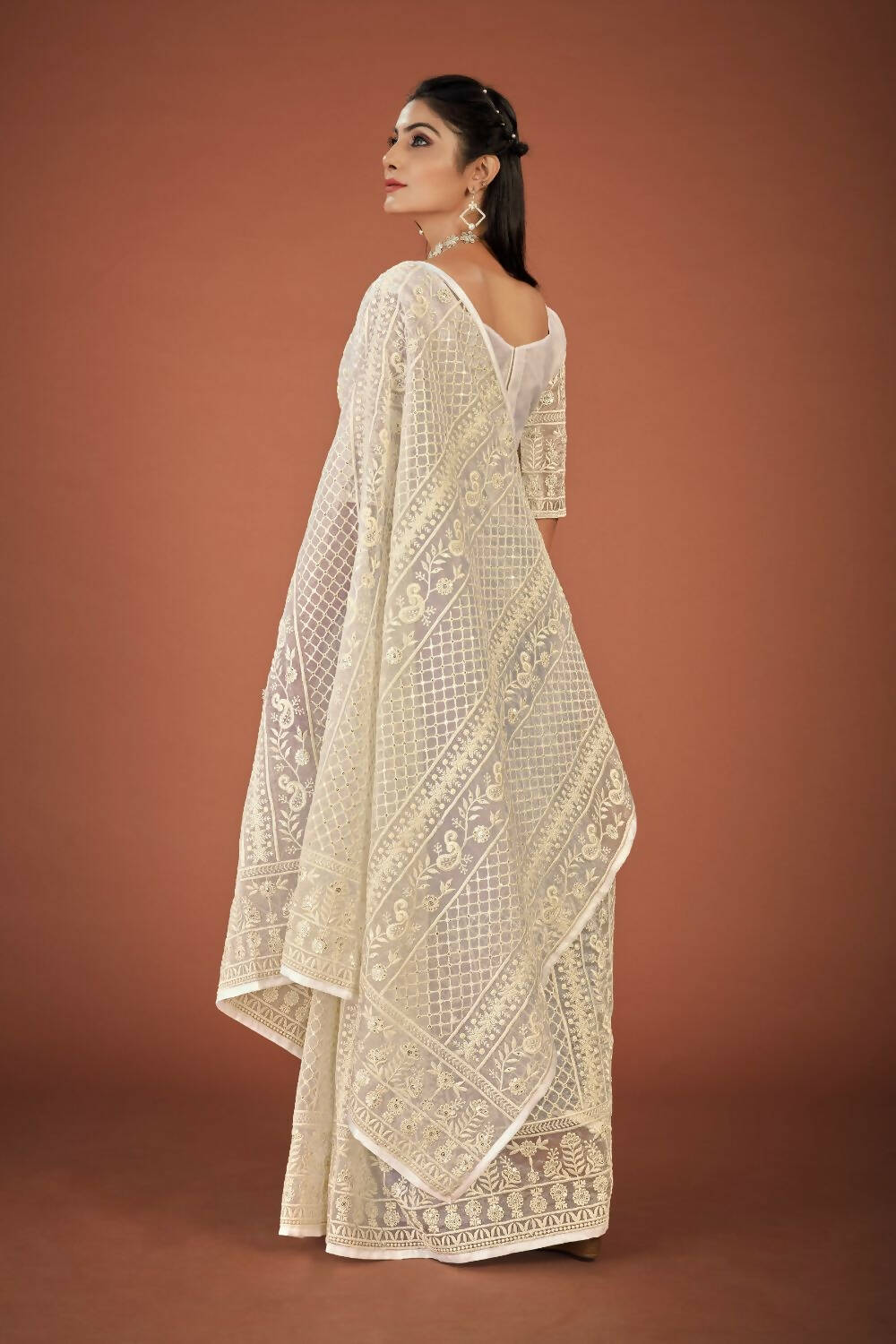 Vamsee White Organza Saree - Distacart