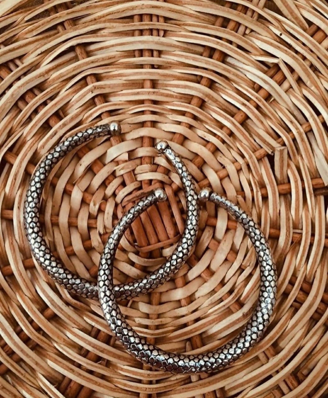 Mominos Fashion Oxidised Silver-Plated Rajasthani Design Kada Anklets For Girls