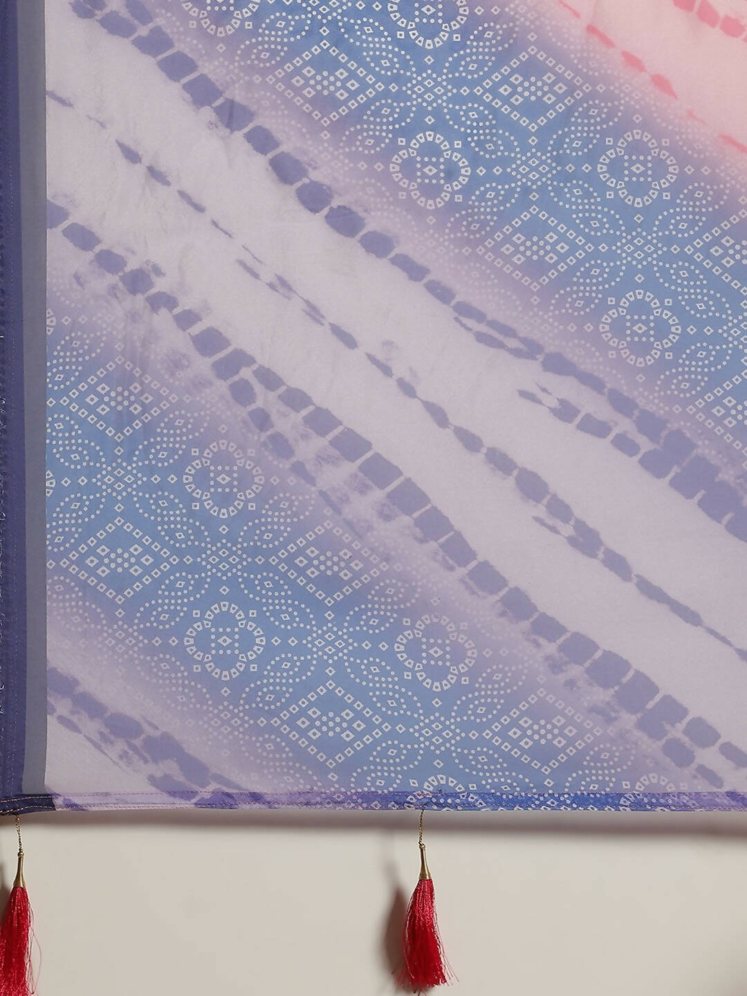 Purple Organza Printed Saree With Blouse Piece - Nivaa - Distacart