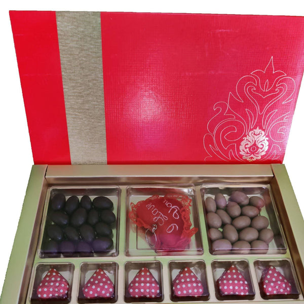 Deesha Foods Hearts And Nuts