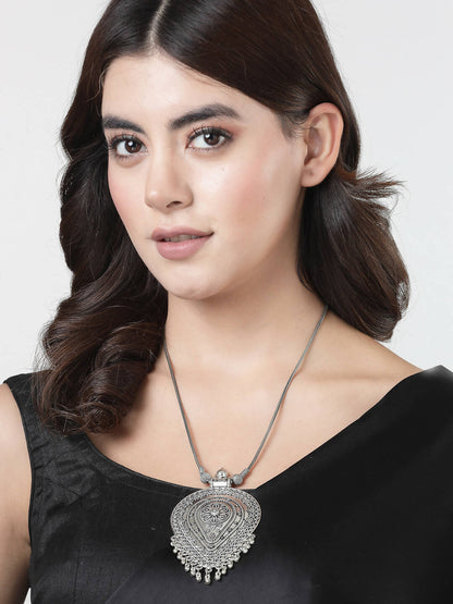 NVR Women's Elegant Silver Oxidised Brass Necklace - Distacart